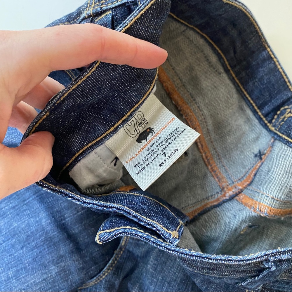 Chip and Pepper Long Jeans Shorts - Picture 2 of 3